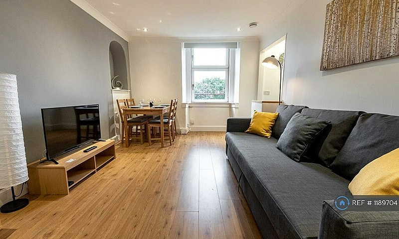 1 Bedroom Flat In Bl...