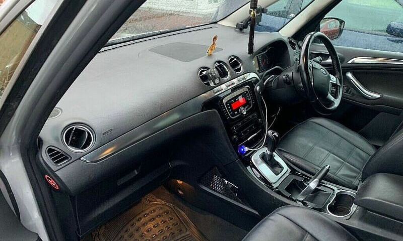 2014 Ford Galaxy Tit...