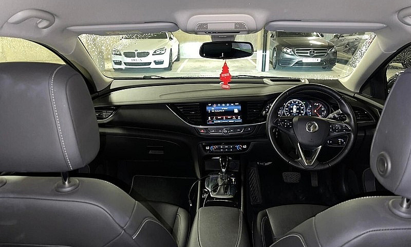 2017 Vauxhall  Insig...