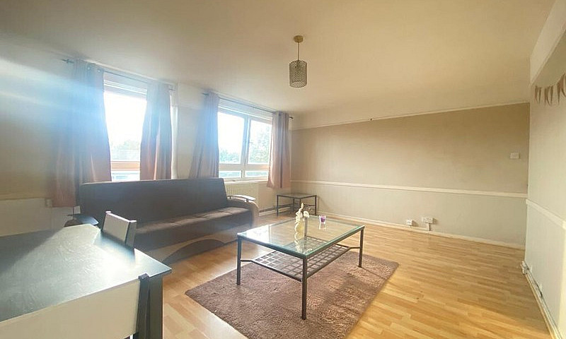 1 Bedrooms Flat To R...