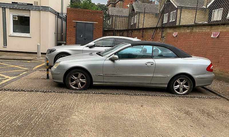 Mercedes Benz Clk180...