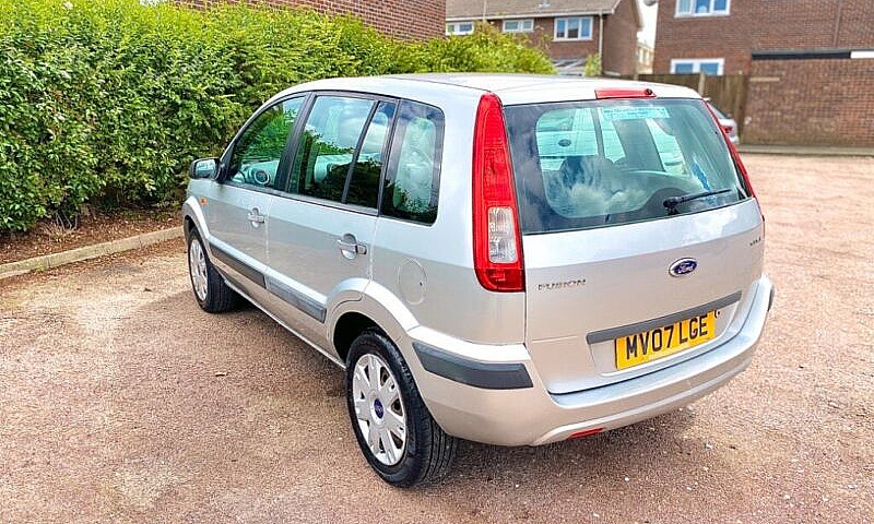 Ford, Fusion, Hatchb...