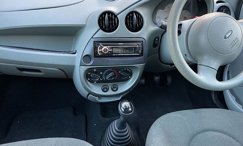 Ford Ka  Style 1.3 L...