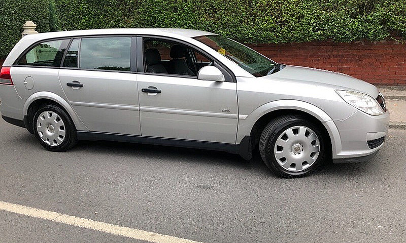 Vauxhall Vectra Esta...