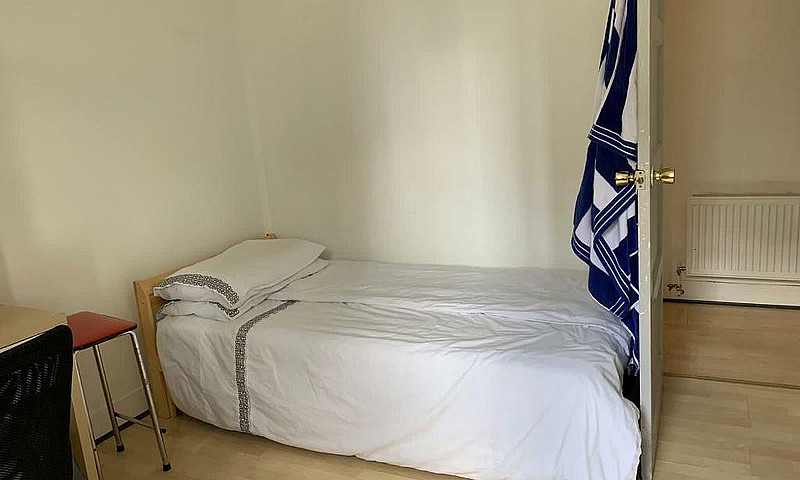 Nice Double Room In ...