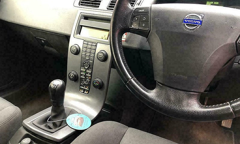 Volvo S40 2L Diesel ...
