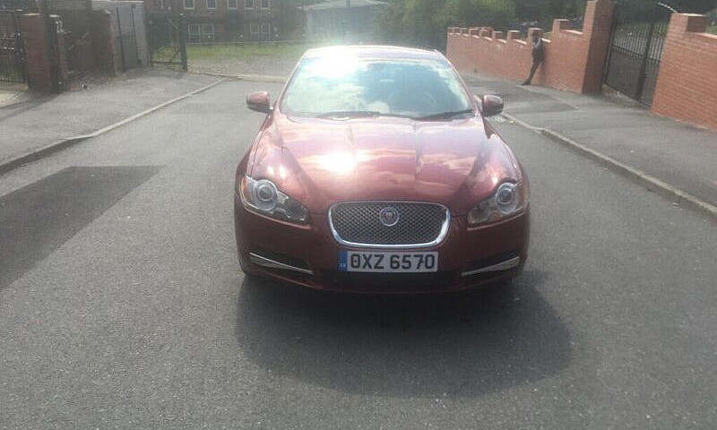 2010 10 Jaguar Xf 3....