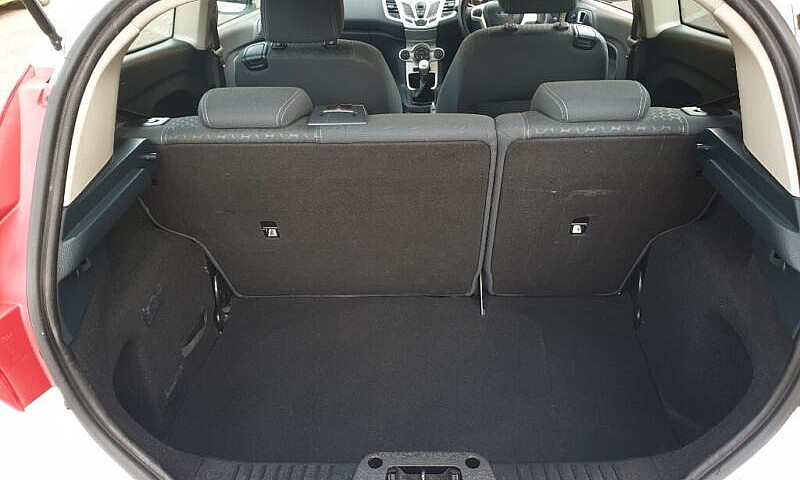 2012 Ford Fiesta Zet...