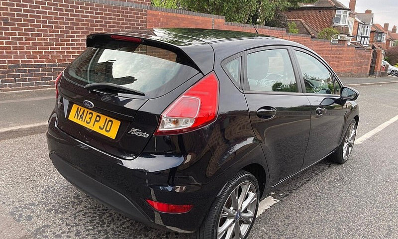 Ford Fiesta 1.5 Tdci...