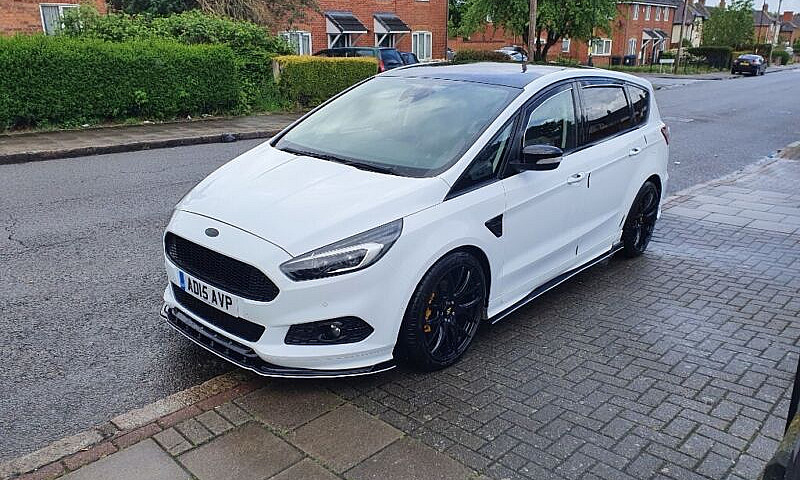 Ford, S-Max Titanium...