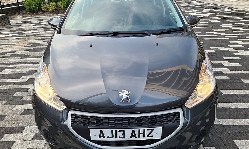 Peugeot 208 1.4 Hdi ...