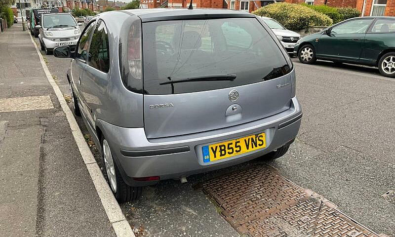 2005 Vauxhall Corsa ...