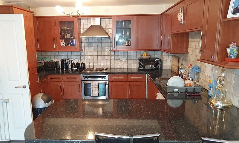 2 Double Bedroom Fla...