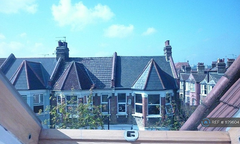 1 Bedroom In Crossfi...