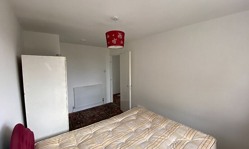 Great Spacious 2 Bed...