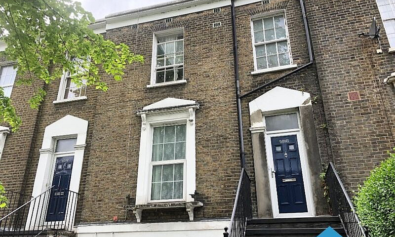 Large 2 Bedroom Spli...
