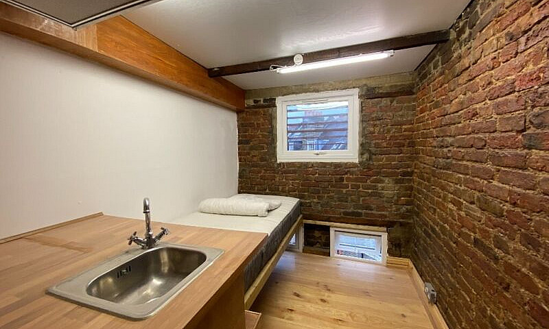 2 Studio Flats Richm...