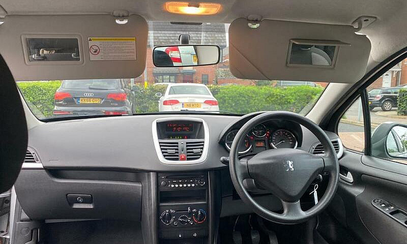 2007 Peugeot 207 1.4...