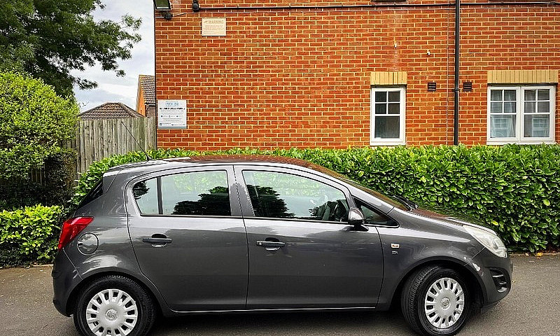2011 11 Reg Vauxhall...
