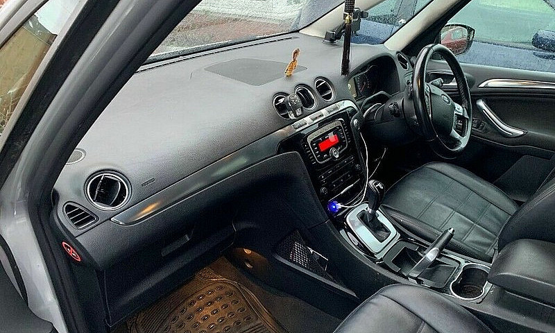 2014 Ford Galaxy Tit...