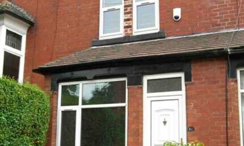 1 Bedroom In De Lacy...