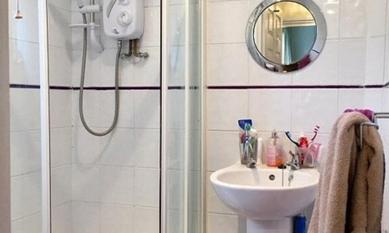 1 Bedroom In Norbrok...
