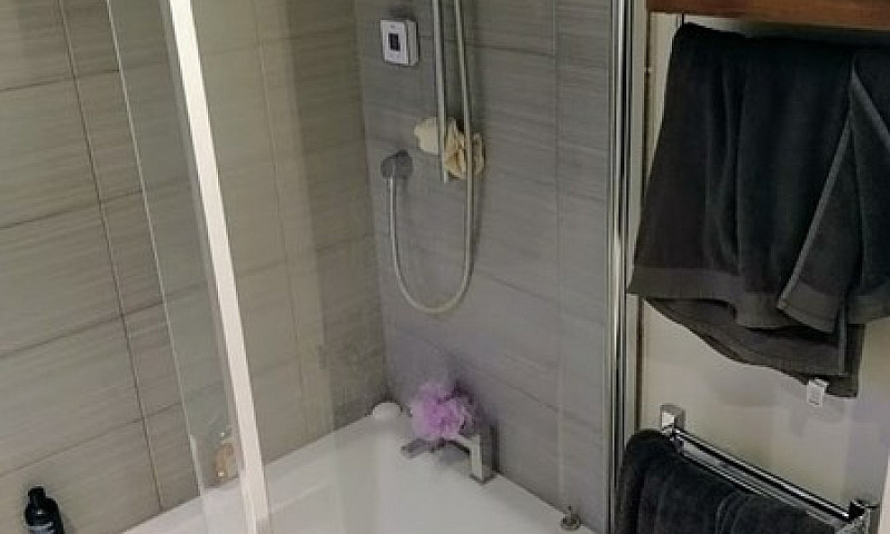 1 Bedroom In Thetfor...