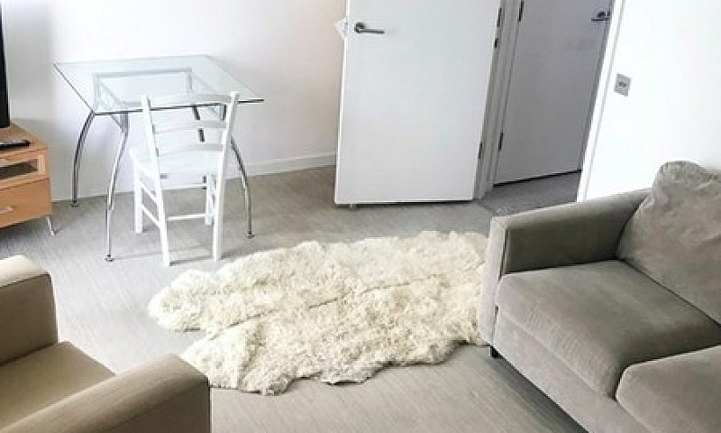 1 Bedroom Flat In Mi...