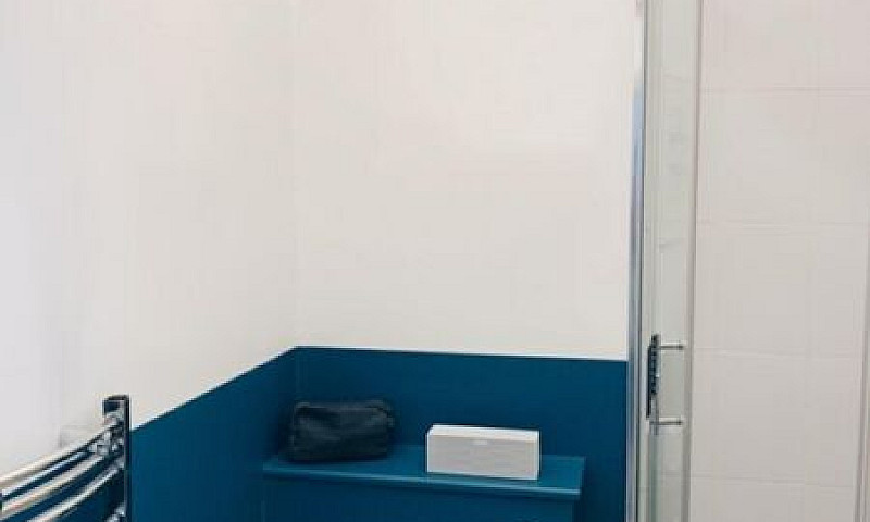 Studio Flat In Camde...