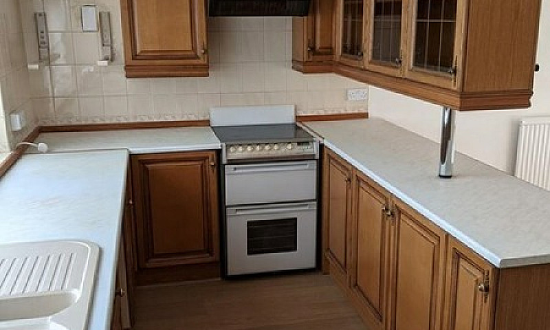 4 Bedroom House In R...
