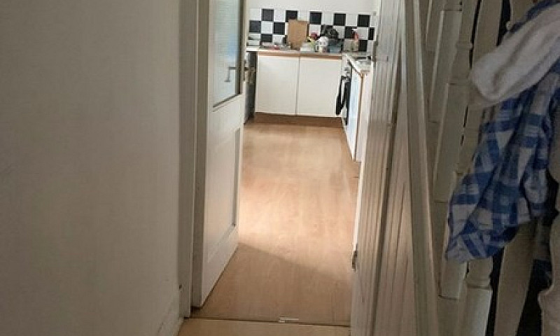 4 Bedroom House In F...