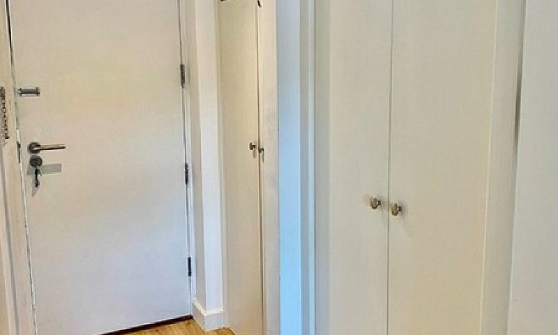 Studio Flat In Eliza...