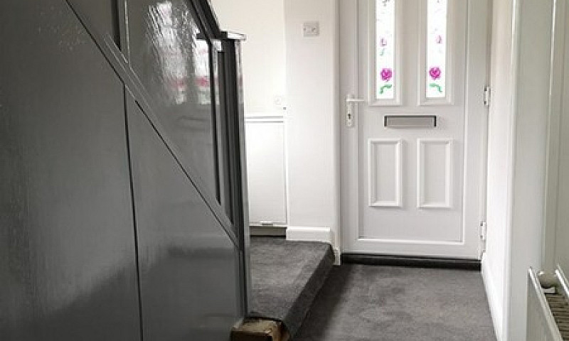 3 Bedroom House In B...