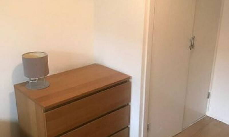 1 Bedroom In Lockwoo...
