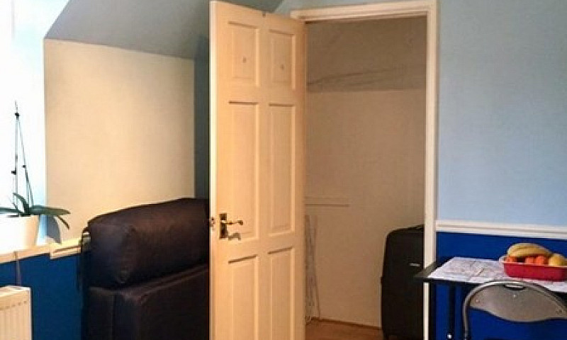 1 Bedroom In Norbrok...