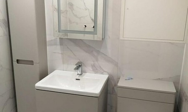 2 Bedroom Flat In Ha...