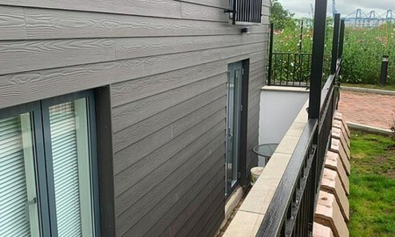 1 Bedroom Flat In Ha...