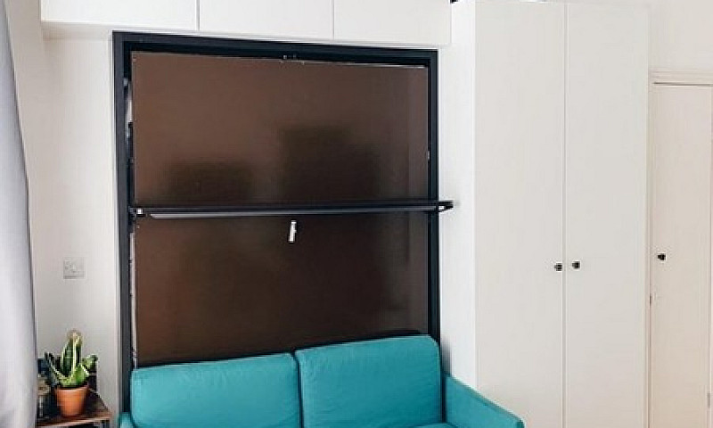 Studio Flat In Camde...