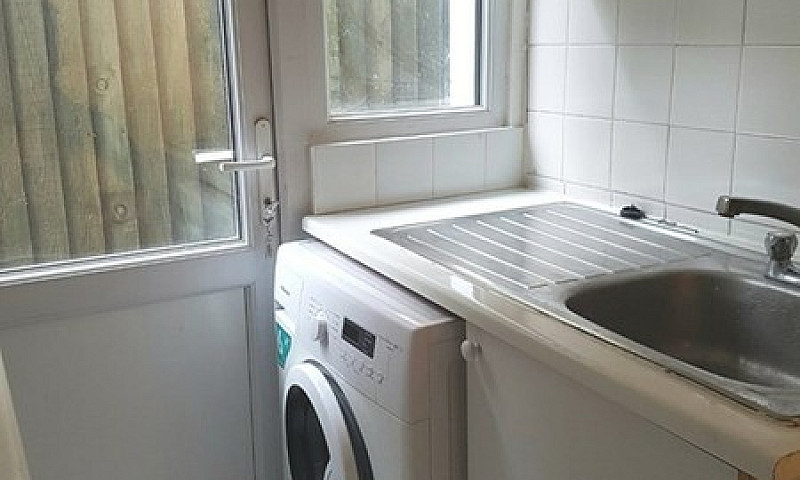 1 Bedroom In Arnold ...