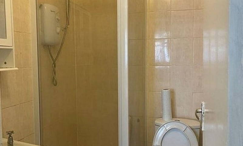Studio Flat In Phili...