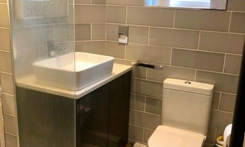 1 Bedroom Flat In Hi...