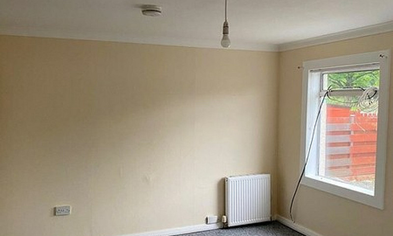 3 Bedroom House In M...