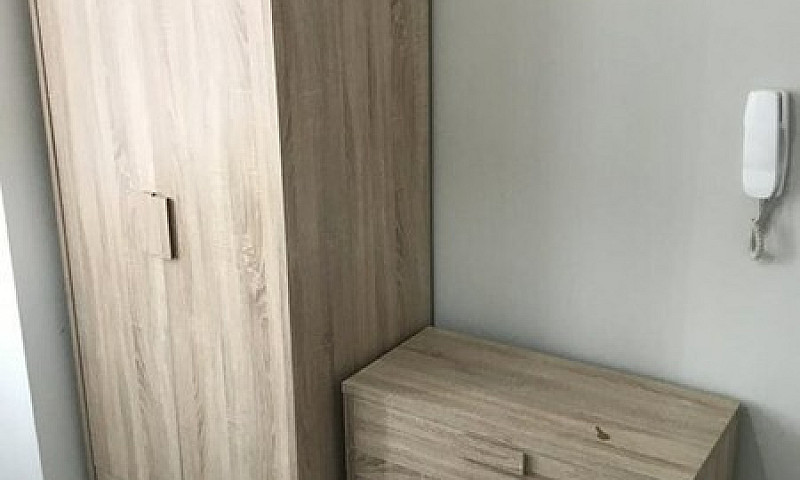 Studio Flat In Cound...