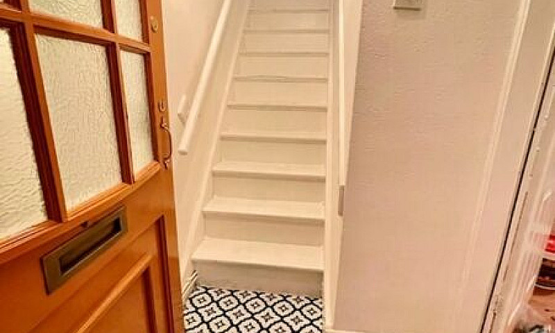 3 Bedroom House In H...