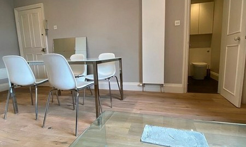 1 Bedroom Flat In Ro...