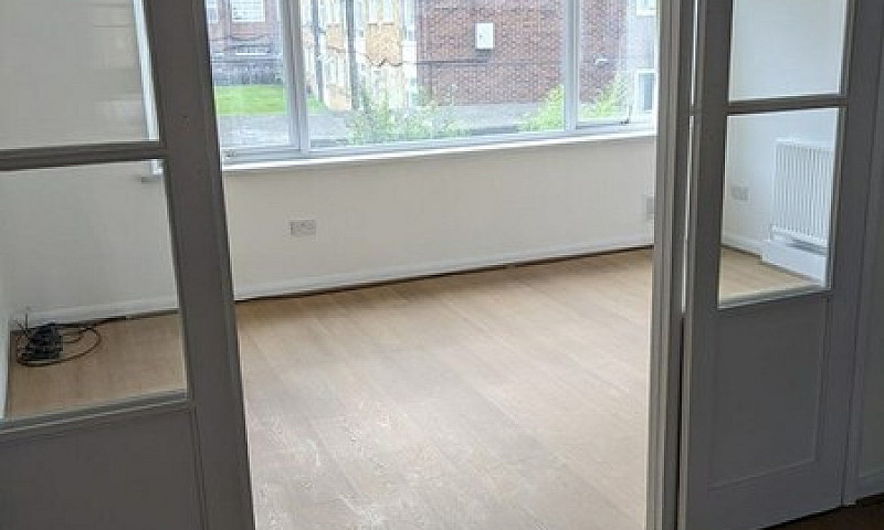 4 Bedroom House In R...