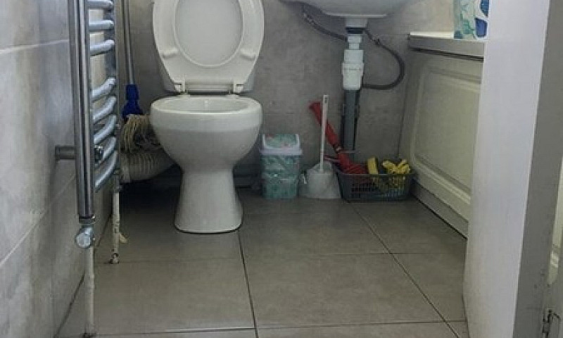 1 Bedroom In Eldridg...