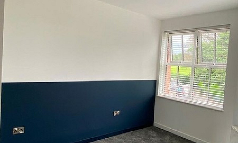 2 Bedroom Flat In Br...