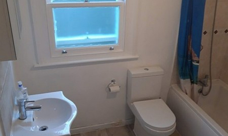 1 Bedroom In London,...