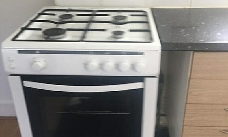 1 Bedroom Flat In Hi...